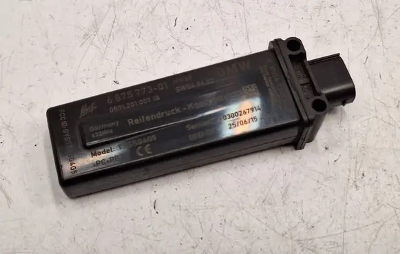 BMW X3 F25 Tire pressure control unit 6875773 36106875773 36106876227