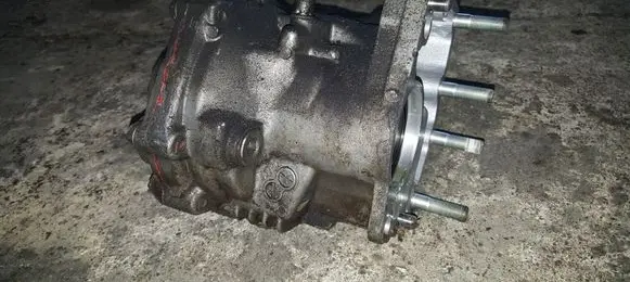 Toyota RAV 4 (XA30) Gearbox transfer box case 