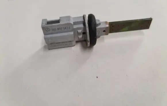 Volkswagen PASSAT B6 Interior temperature sensor 6PT00784306 1009050600