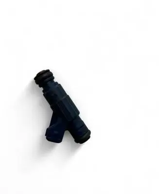 Audi A4 S4 B7 8E 8H Fuel injector 06B133551M