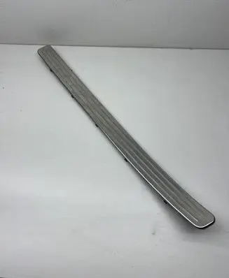 Porsche Cayenne (9PA) Rear sill trim cover 7L0853655A