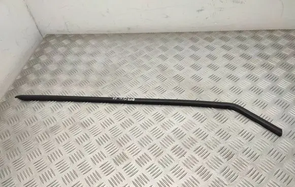 Volkswagen Transporter - Caravelle T5 Front door glass trim molding 
