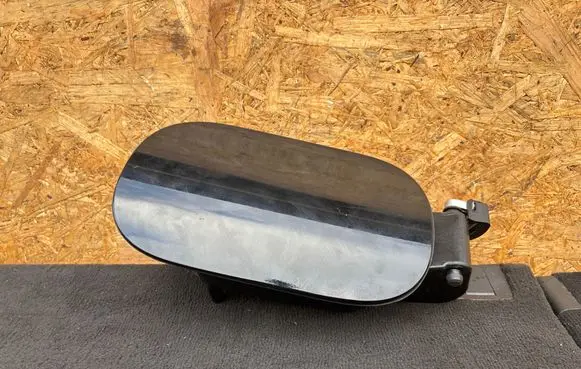 Mercedes-Benz GLE W167 Fuel tank cap trim A1676309100 A1676300000 10227