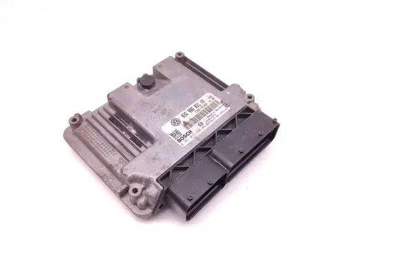 Volkswagen Jetta V Engine control unit/module 03G906021KK 0281013228 1039S15970