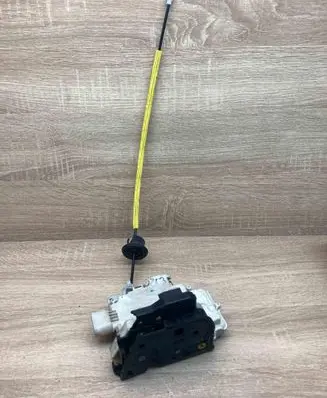 Audi A6 S6 C6 4F Front door lock EKLWG00