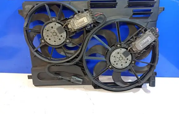 Volvo S80 Radiator cooling fan shroud 30792924 3135104003