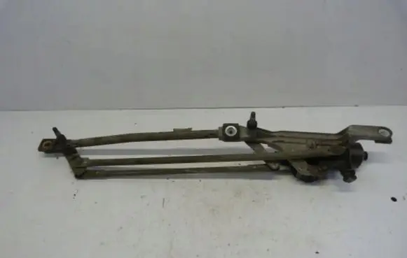 Ford Focus Front wiper linkage and motor