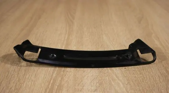 Hyundai Santa Fe Front bumper mounting bracket