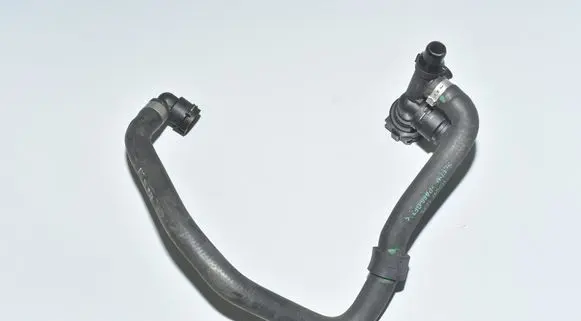BMW X5 E70 Engine coolant pipe/hose 8513837 11538513837