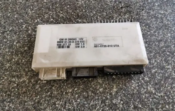 BMW 5 E39 Comfort/convenience module 61358378632 60837710