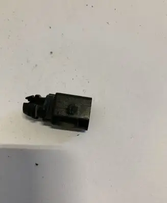 Audi A3 S3 8P Outside/external air temperature sensor 8Z0820535
