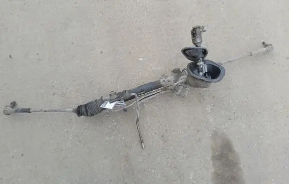 Mazda 626 Steering rack