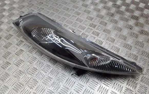 Nissan Juke I F15 Headlight/headlamp facm0110000uk