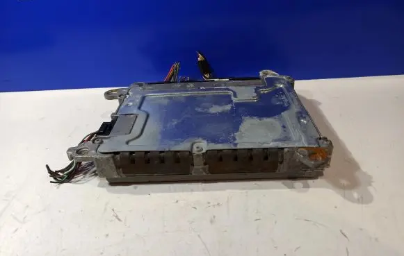 Jaguar S-Type Engine control unit/module 6R8313B524AB