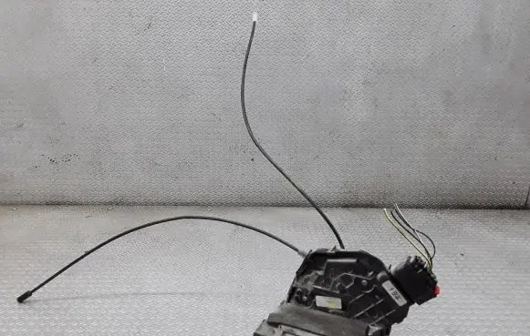Mazda 3 I Rear door lock 3N6AA26412B