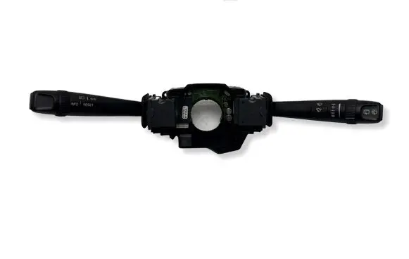 Volvo V70 Wiper turn signal indicator stalk/switch 30772171