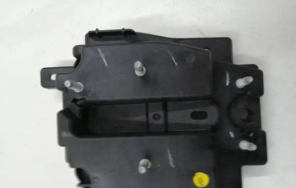 Opel Corsa F Other center console (tunnel) element 9829241180 39167719