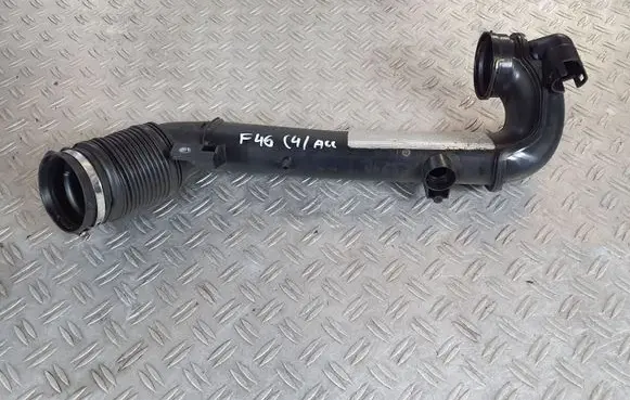 BMW 2 F46 Breather/breather pipe/hose 1105884S04