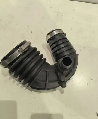 Audi A6 S6 C6 4F Air intake hose/pipe 4F0129615K