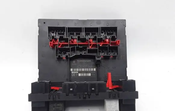 Volkswagen PASSAT B6 Comfort/convenience module 3C0937049H F005V00529