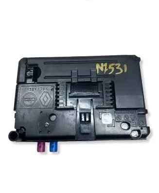 Renault Twingo III Aerial antenna amplifier 2591A7481R