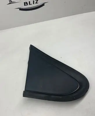 Opel Meriva B Fender end trim 13271993