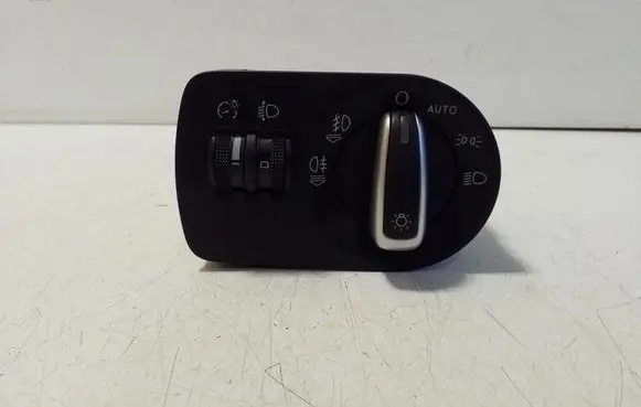 Audi A1 Light switch 8X2941531M