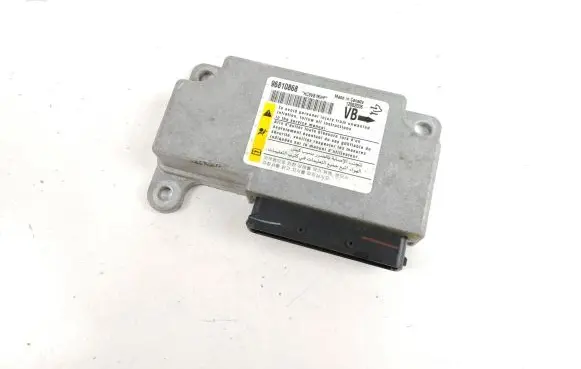 Chevrolet Captiva Airbag control unit/module 96810868