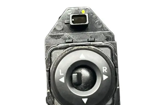 Hyundai ix20 Wing mirror switch 4914801110
