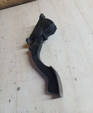 Volvo V50 Accelerator throttle pedal 4M519F836AJ 6PV00864162