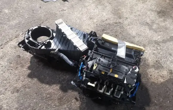 Audi Q5 SQ5 Interior heater climate box assembly housing 8K1820005AT