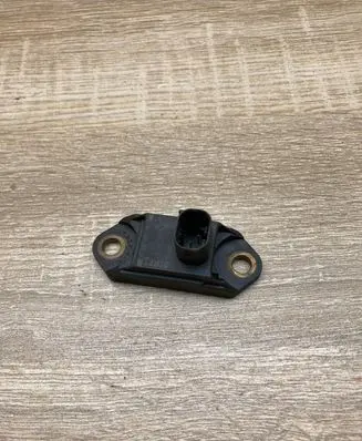Mercedes-Benz E W211 Airbag deployment crash/impact sensor 0025426918