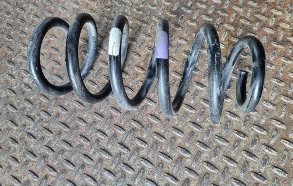 Lexus CT 200H Rear coil spring