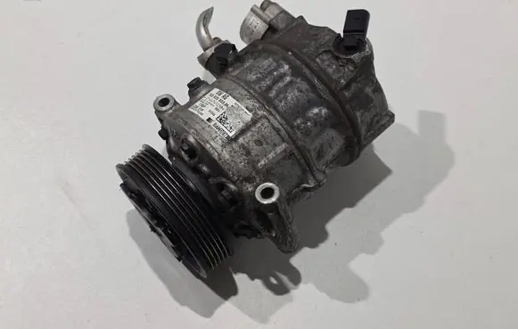 Volkswagen Transporter - Caravelle T6 Air conditioning (A/C) compressor (pump) 7e0820803M