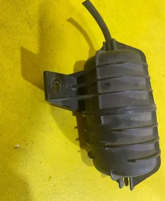 BMW X3 E83 Vacuum valve 