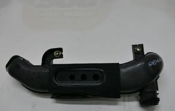 Nissan Qashqai Intake resonator 