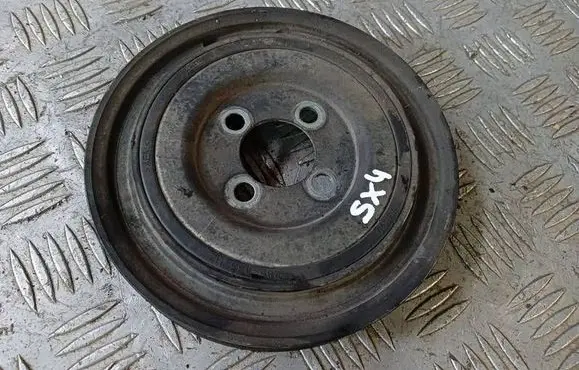Suzuki Swift II Crankshaft pulley 55223216