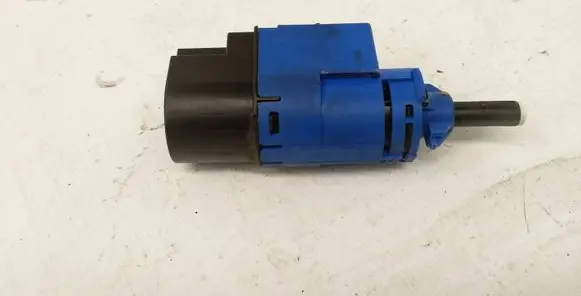 Clutch pedal sensor