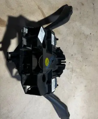 Volkswagen Touran I Wiper control stalk 1K0953519A 1K0953503H