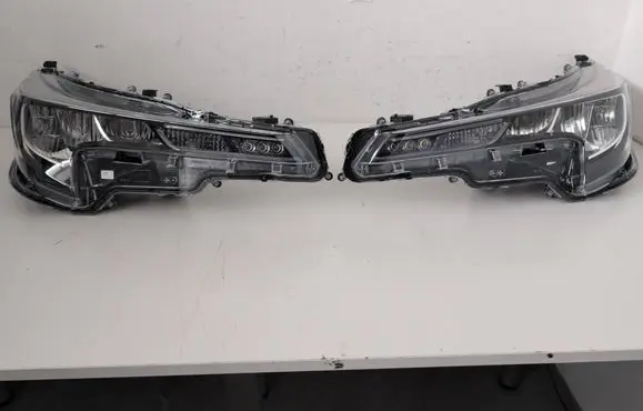 Toyota Corolla E210 E21 Headlights/headlamps set 8111002S60 90119224 8115002S60