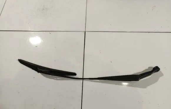 Honda Jazz Front wiper blade arm 