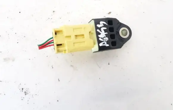 Toyota Prius (XW30) Airbag deployment crash/impact sensor 8983175010