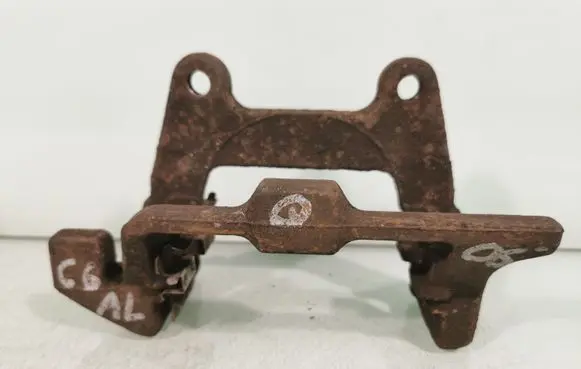 Audi A6 S6 C6 4F Brake caliper pad carrier rear 