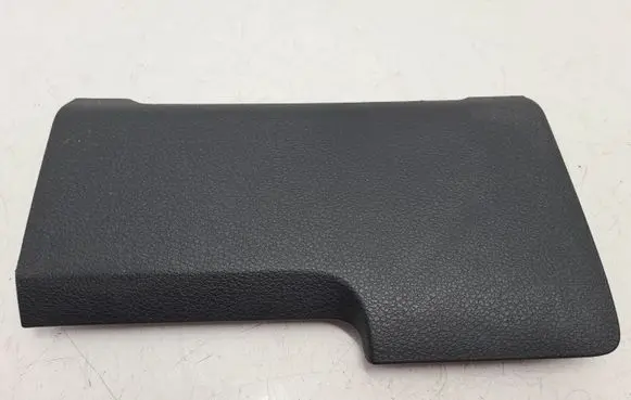 Dashboard lower bottom trim panel