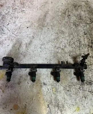 Renault Laguna I Fuel main line pipe 7700112777 7700107485