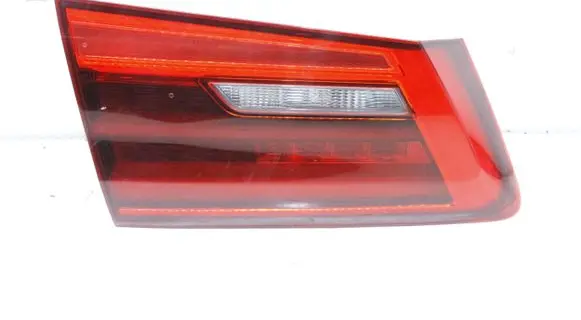 BMW 5 G30 G31 Tailgate rear/tail lights 8493049