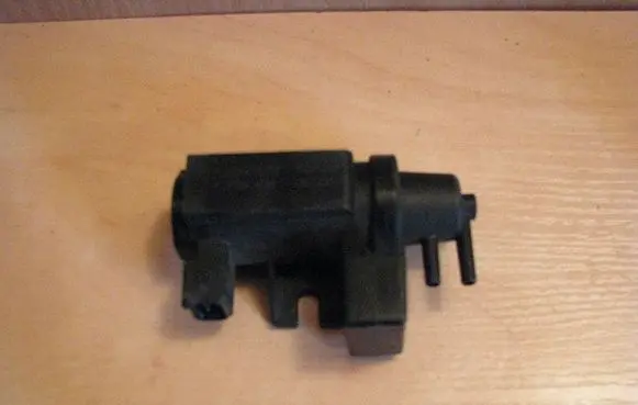 BMW 7 E65 E66 Vacuum valve 70057900