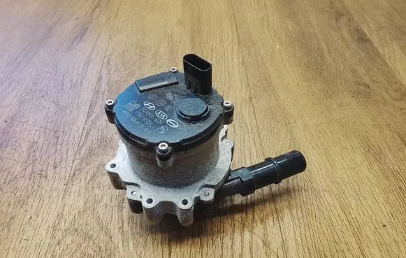 KIA EV6 Electric auxiliary coolant/water pump 369100EKJ0