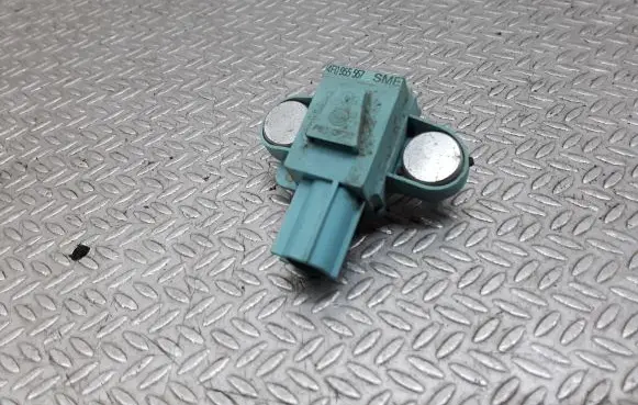 Audi A6 S6 C6 4F Airbag deployment crash/impact sensor 4F0955557