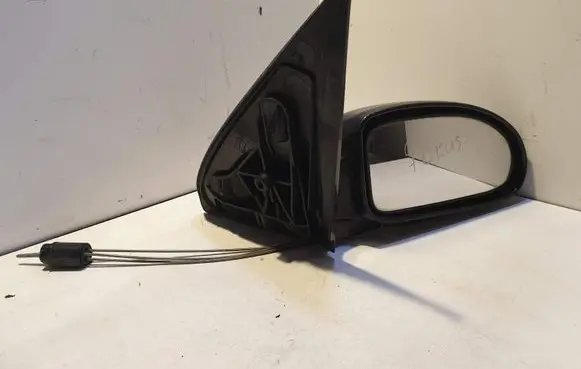 Ford Focus Manual wing mirror E11015475